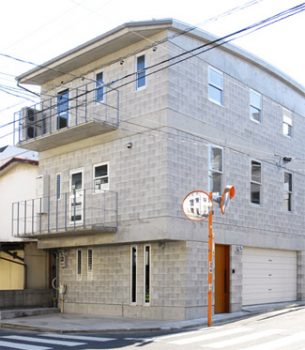 外観・玄関1