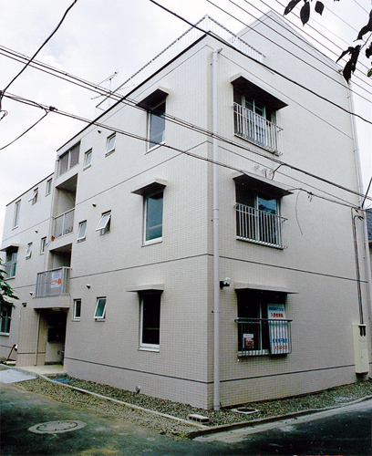RC造4階建ての集合住宅 間取りはファミリー用2Dkと単身用1K 東京都江戸川区 Sビル